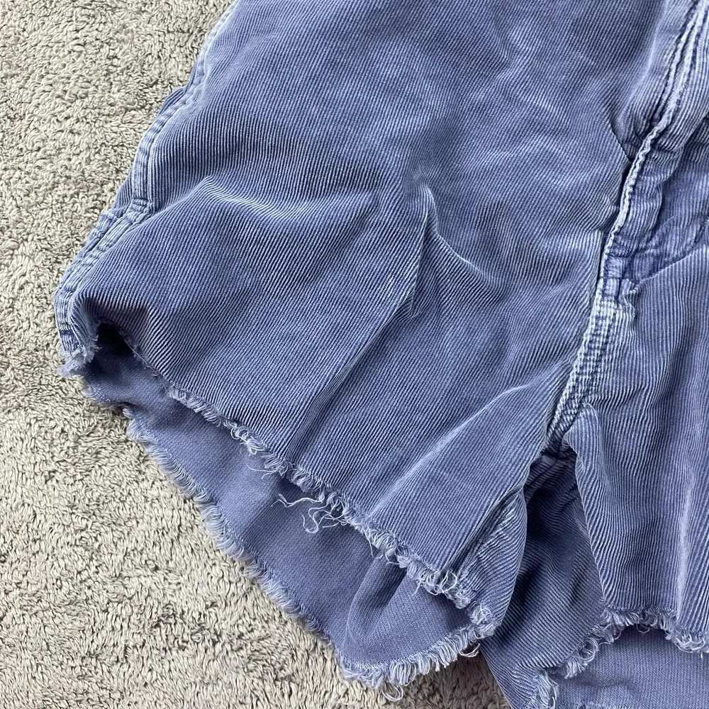 American Eagle Outfitters excellent please